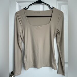 Abercrombie Soft Matte Seamless Long Sleeve Tuckable Squareneck Top